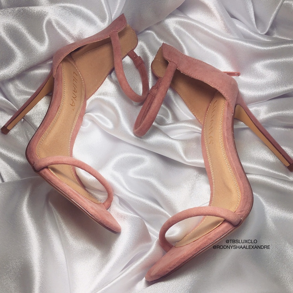 🔃MUAVE SUEDE HEELS