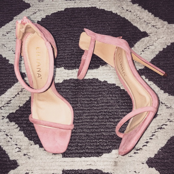 🔃MUAVE SUEDE HEELS - Picture 3 of 4