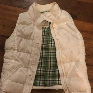 White Aeropostale vest.