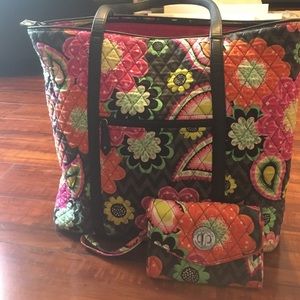 Vera Bradley bag with hand purse