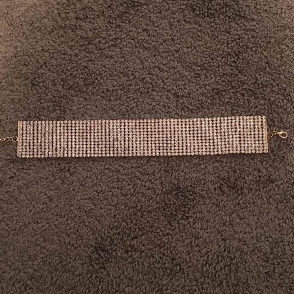 Diamond choker