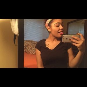 Meet your Posher, Cierra