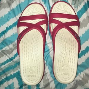 🐊💖 Pink CROC Wedge Sandals 💖🐊