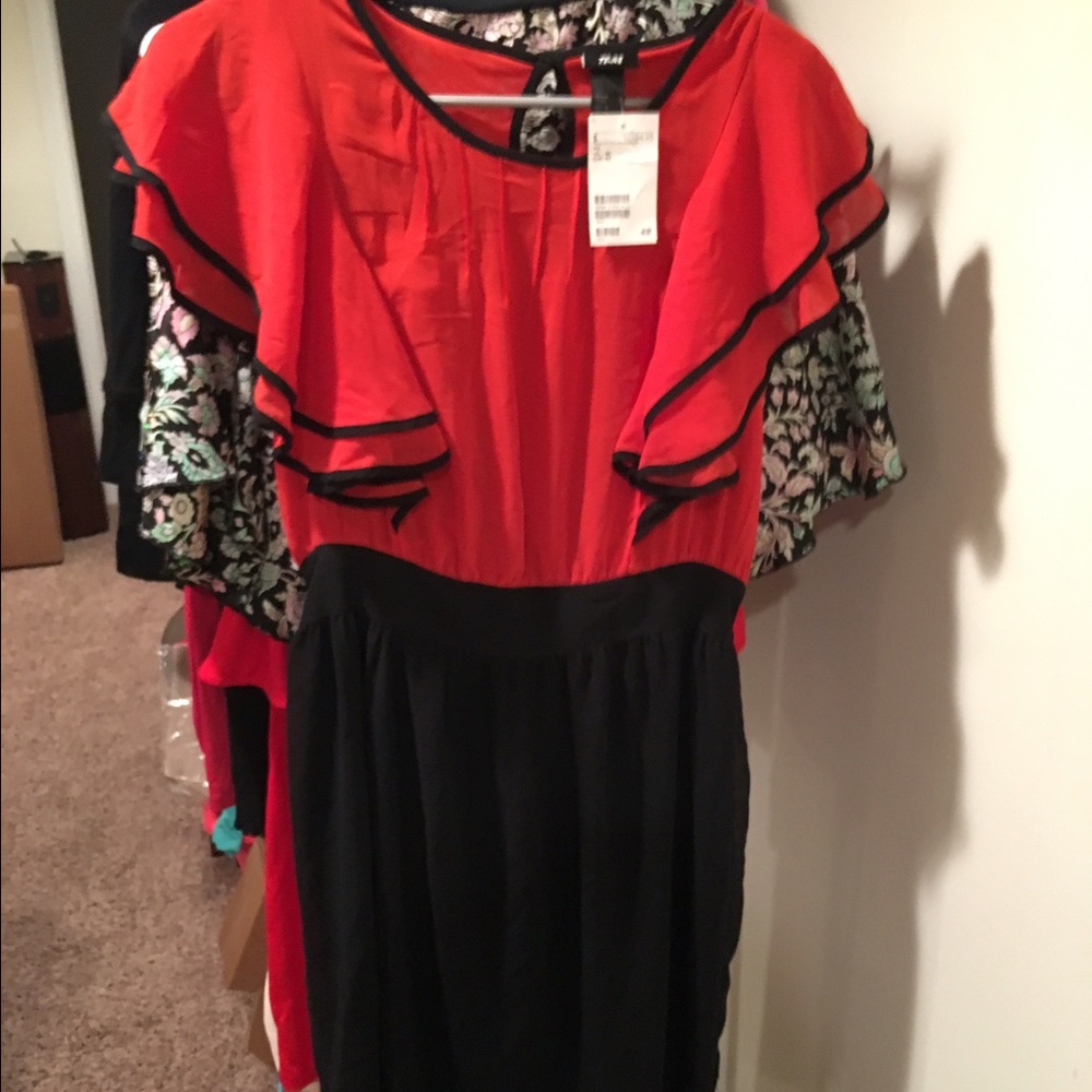 FINAL CALL New H & M dress