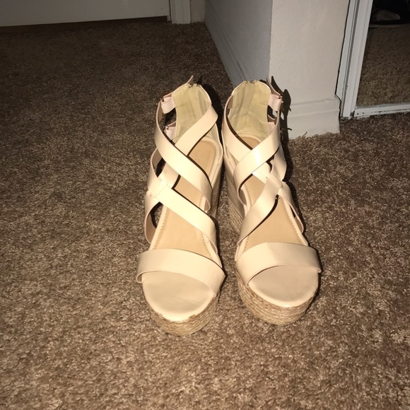 Nude wedges - Picture 2 of 3