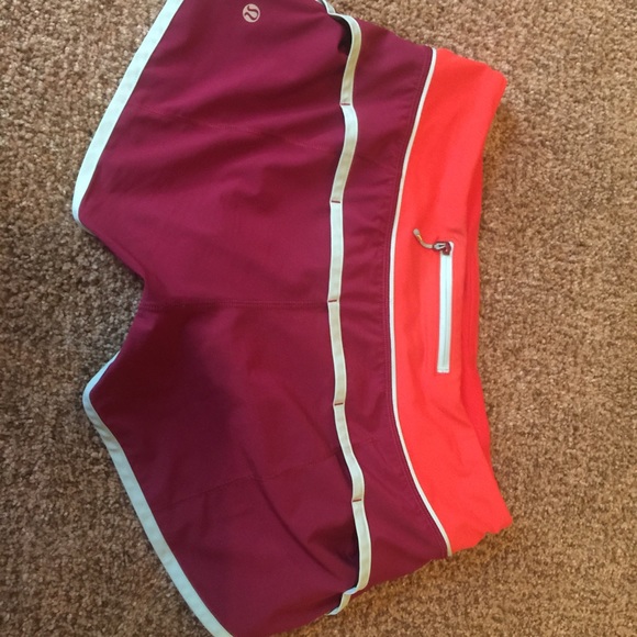 Lululemon speed shorts size 6 - Picture 1 of 2
