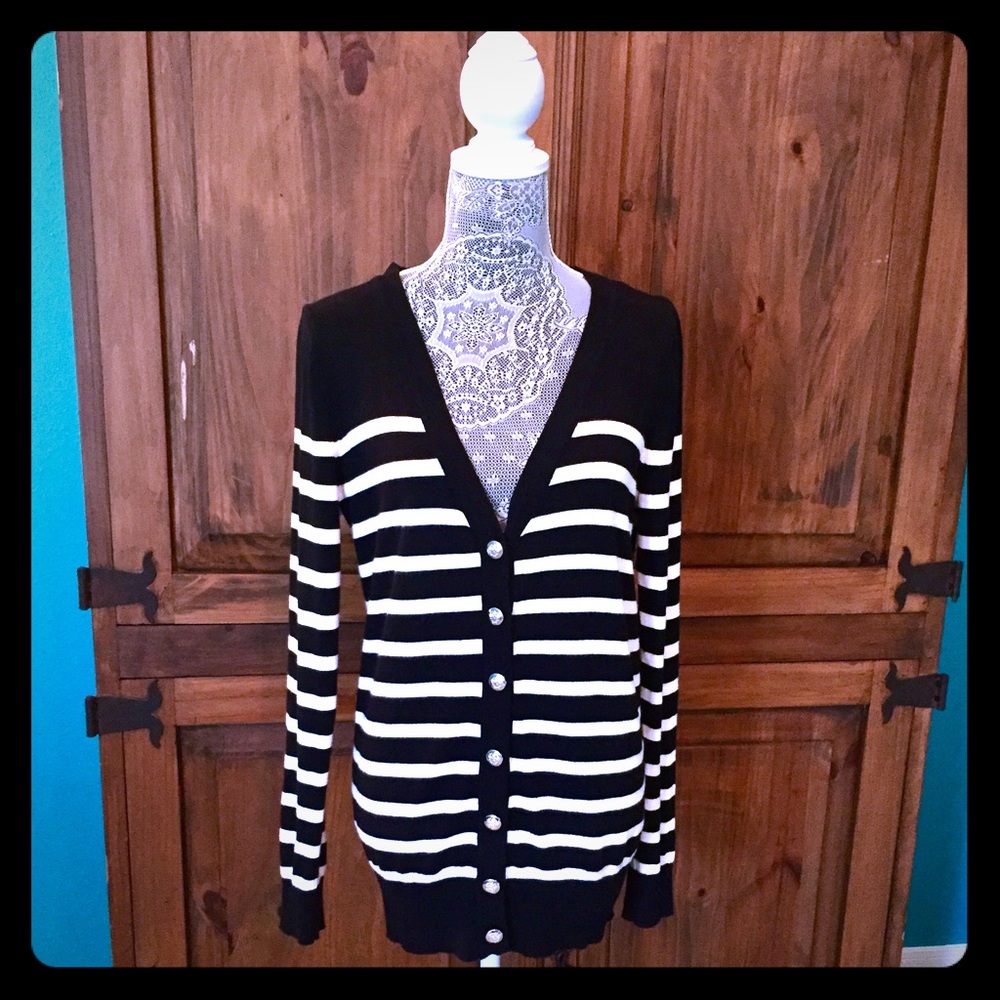 ✨Ladies SZ L cardigan black/white stripe✨