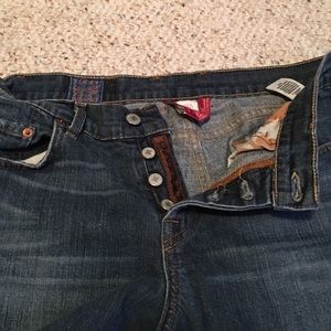 Lucky brand jeans. Button up fly.