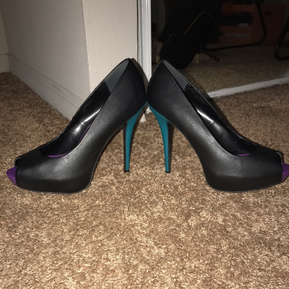 Jennifer Lopez Heels