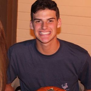 Meet your Posher, Taylor