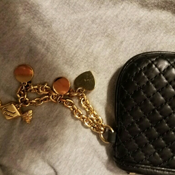 *SOLD* Juicy couture wristlet - Picture 4 of 4