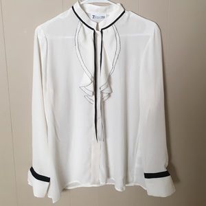 • "Tuxedo" Top •