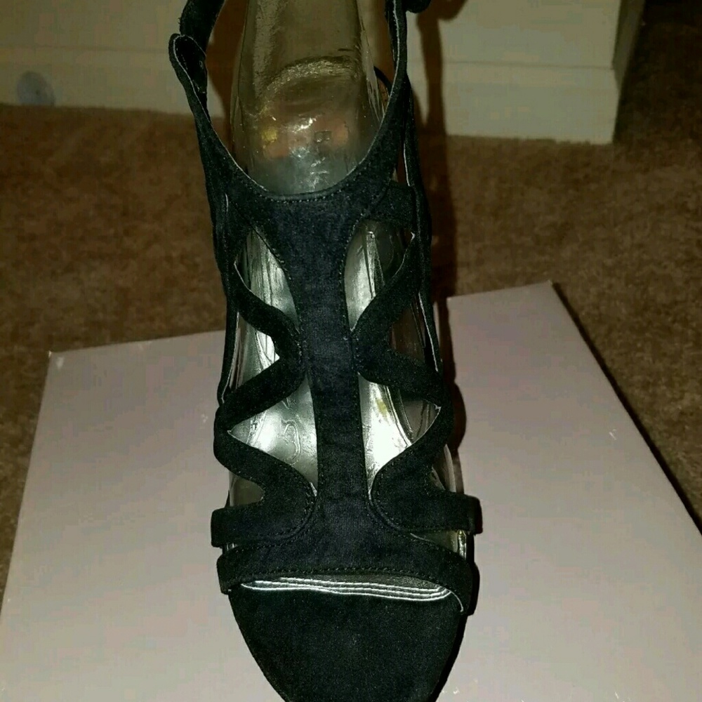 Bakers shoes