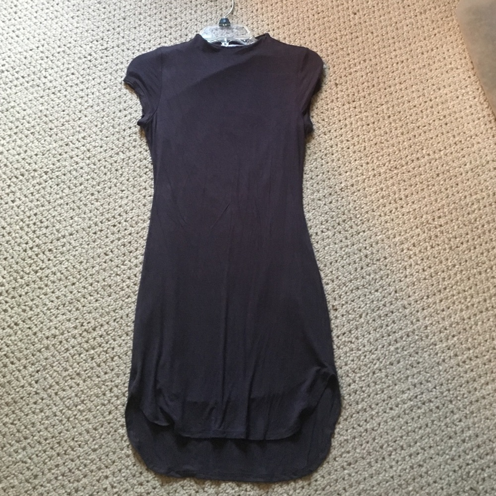 Grey shirt sleeves dress