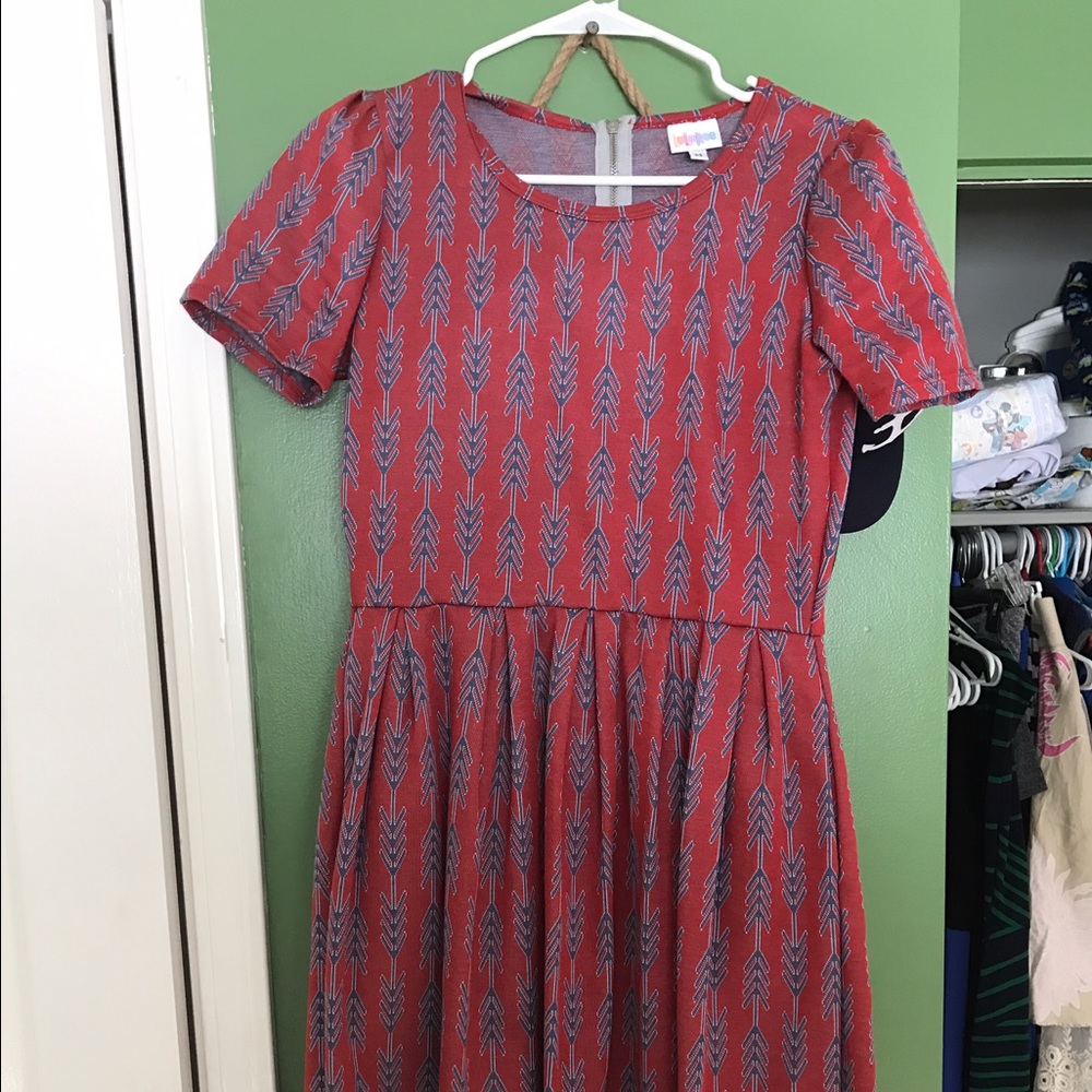 Lularoe Amelia