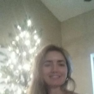 Meet your Posher, Heidi