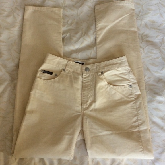 NWOT DKNY Jeans Light Khaki - Picture 1 of 3