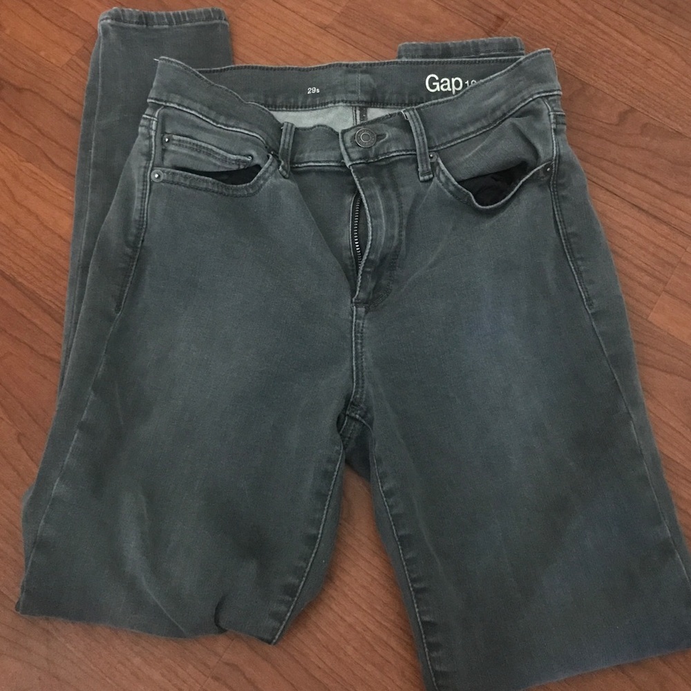 Gray jeggings 29 short
