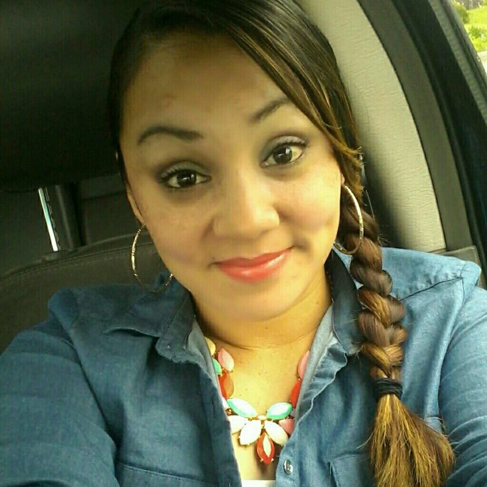 Meet your Posher, Adriane