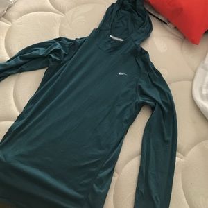 Nike dri fit long sleeve shirt