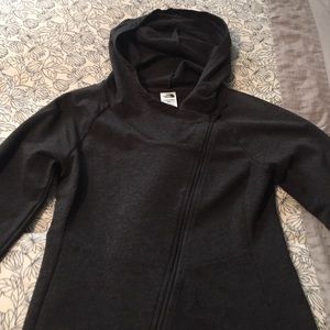 PRICE DROP! North Face diagonal zip hooded sweater