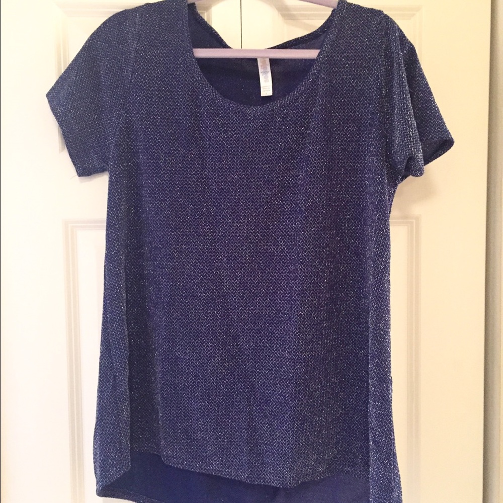LulaRoe Elegant Classic T - size L, NWT