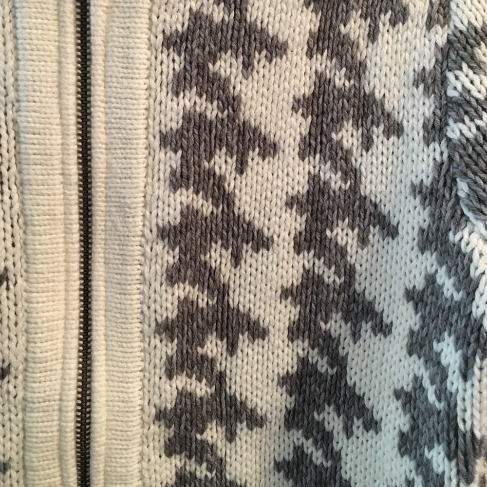 NWOT Old Navy houndstooth cardigan - Picture 3 of 4
