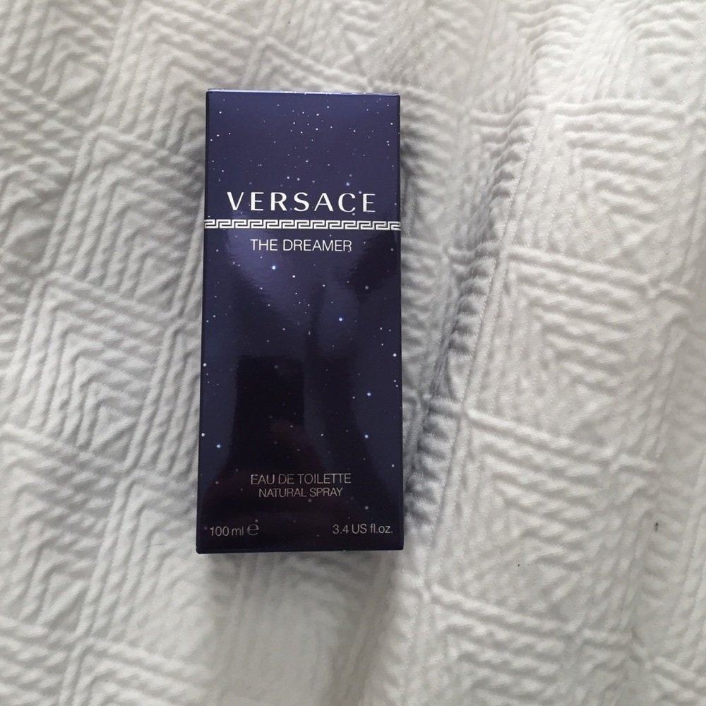 Men's cologne