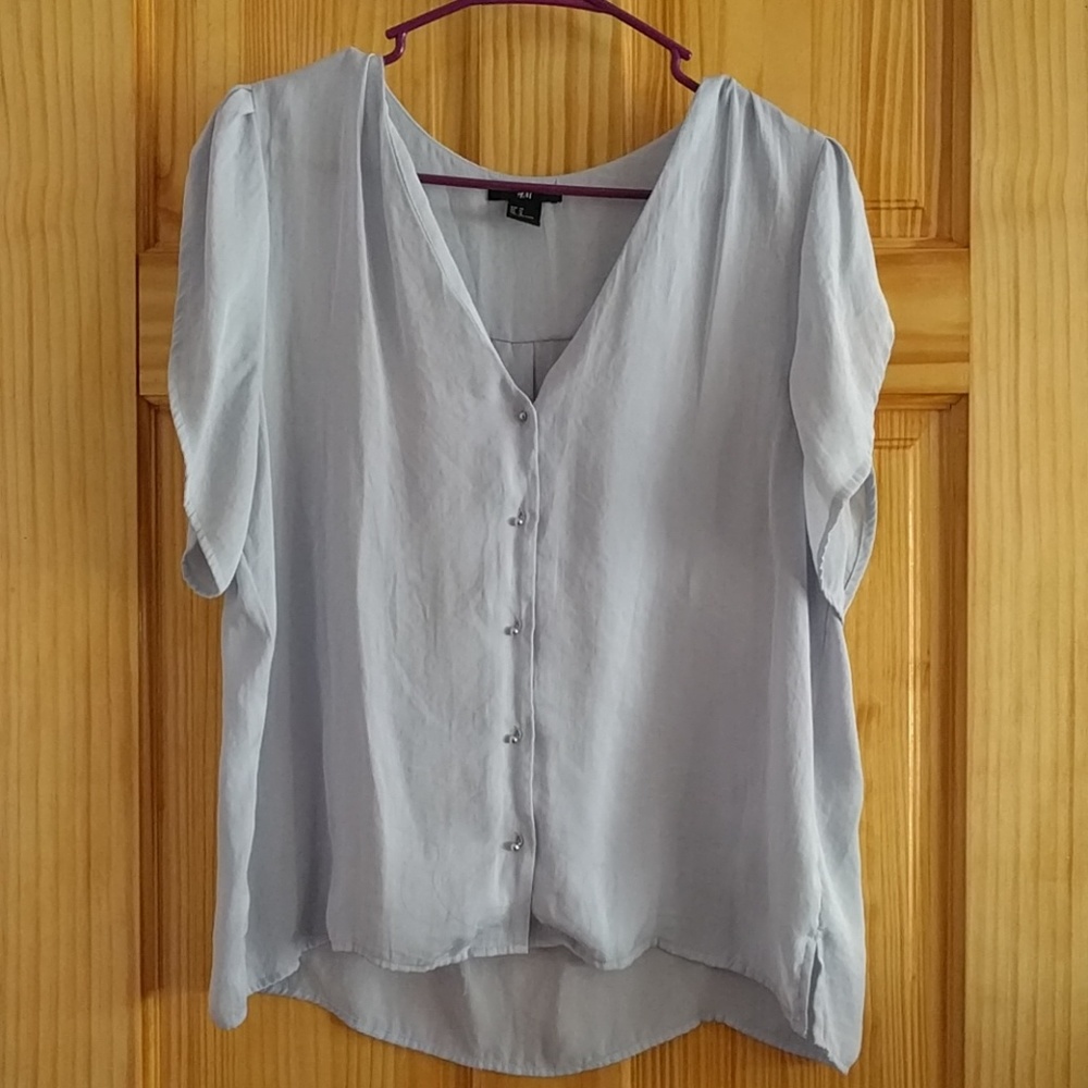 Sleeveless top