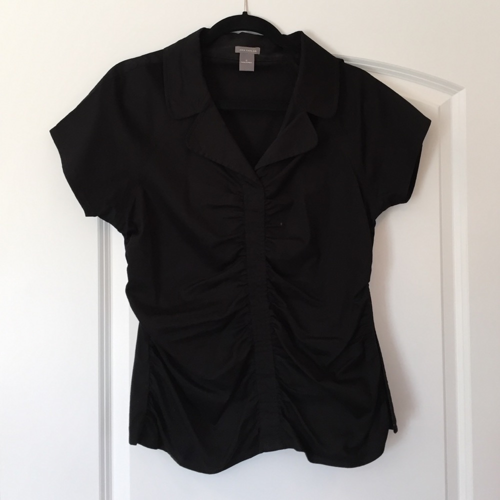 Ann Taylor size 12 blk dress top, partial side zip