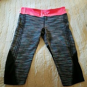 Yoga/ workout capris