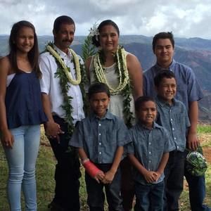 Meet your Posher, Hilinai