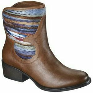 Mossimo boots
