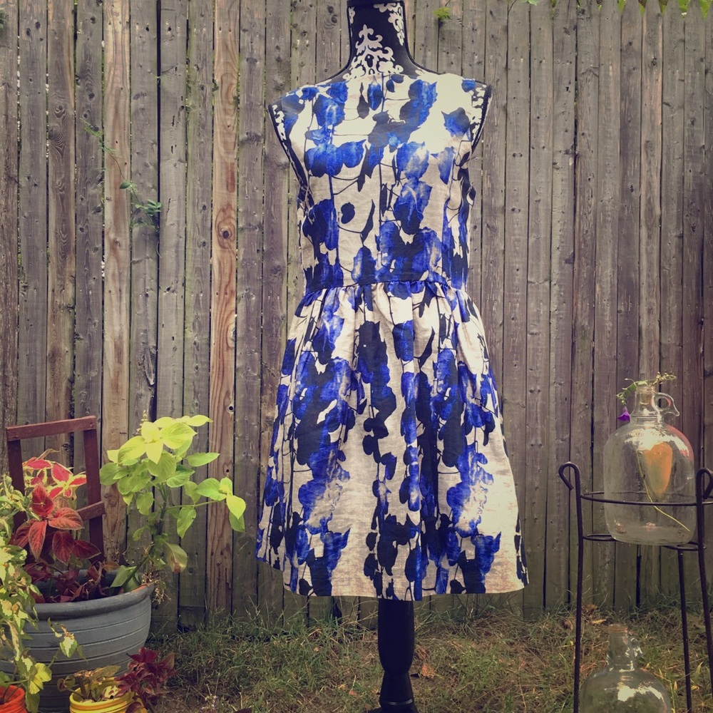 Beautiful versatile dress