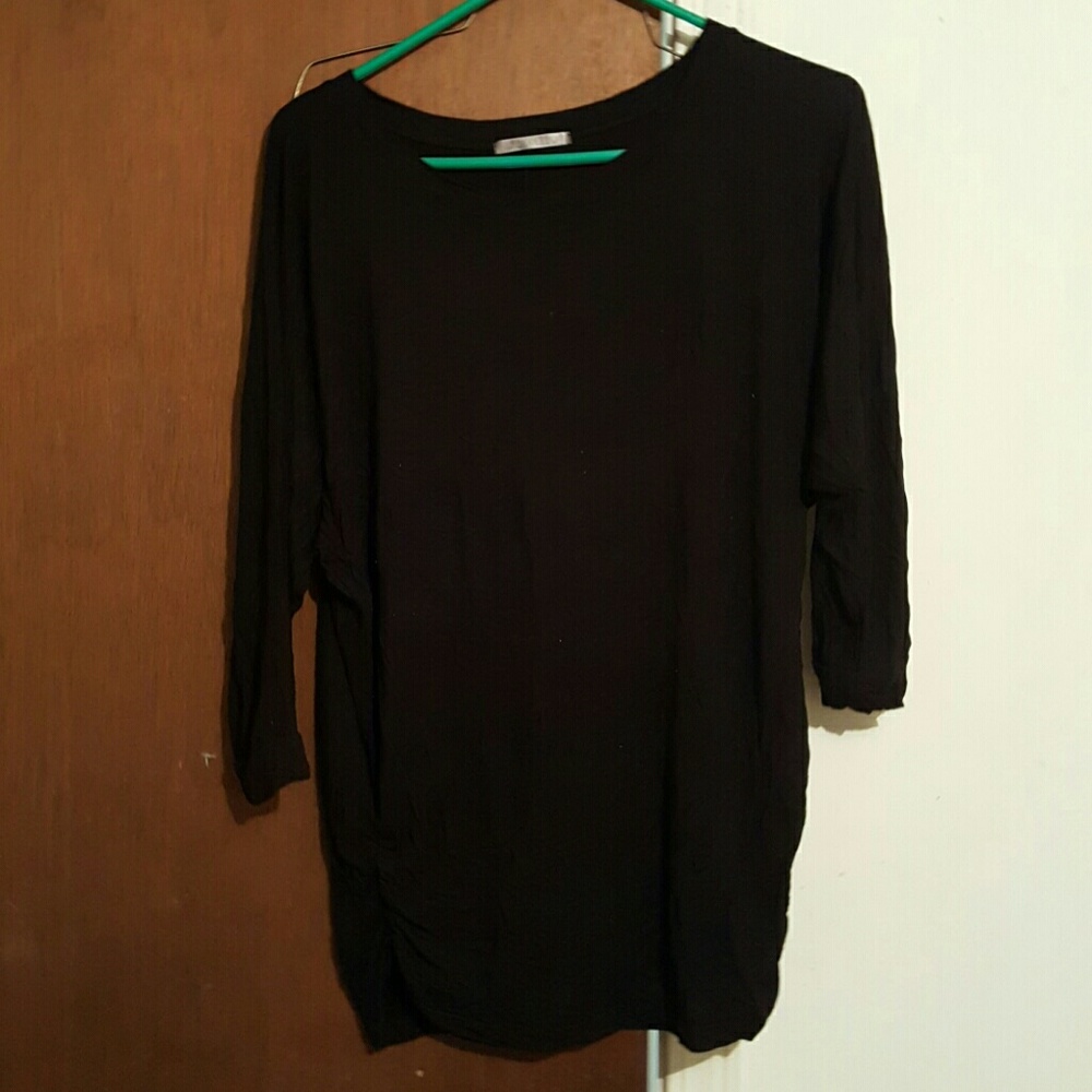 3/4 sleeve stretchy top
