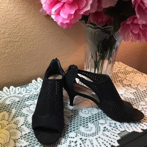 Style & CO. Low profile heeled sandals
