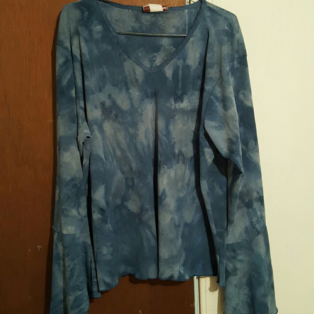 Tie dye long sleeve