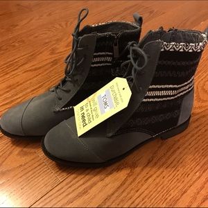 NWT Toms "Alpa"  Ankle Boot. - Size 6.5