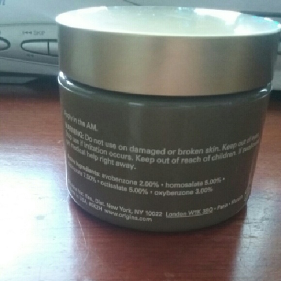ORIGINS plantscription skincare - Picture 2 of 2