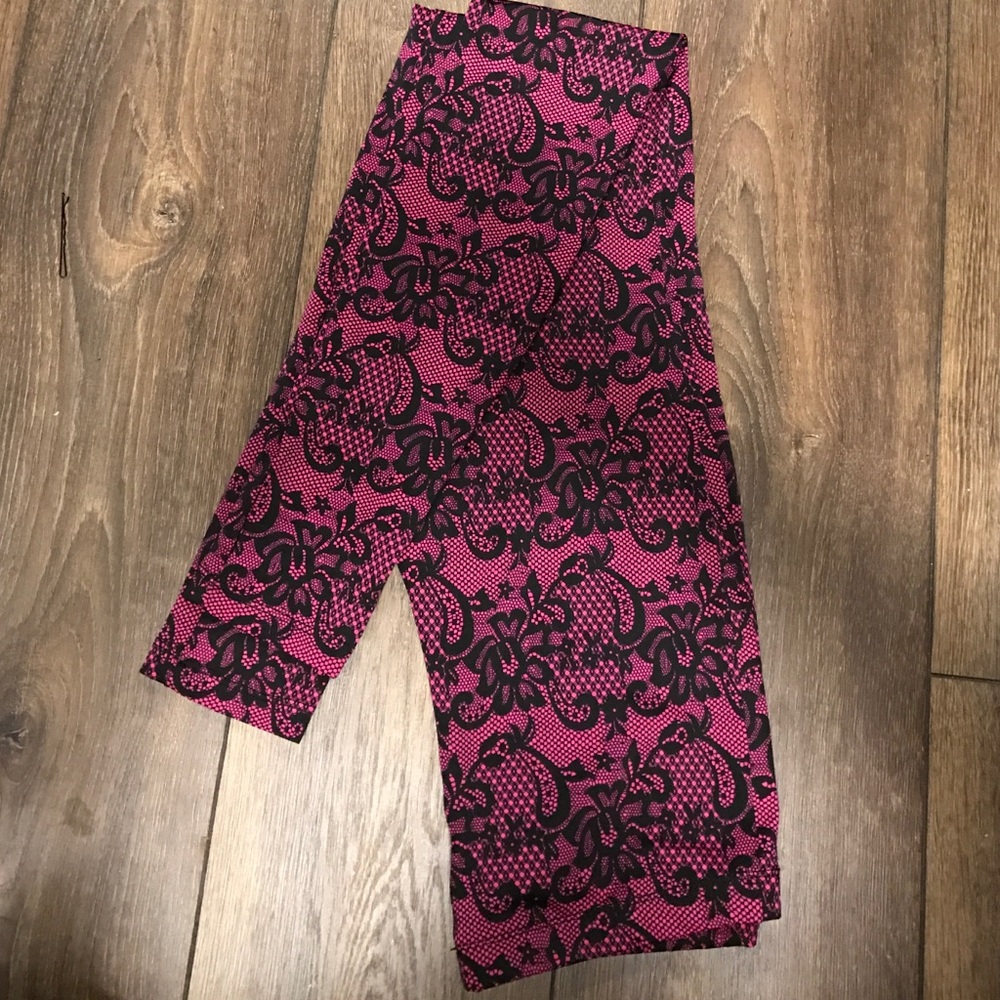 Lace spandex leggings