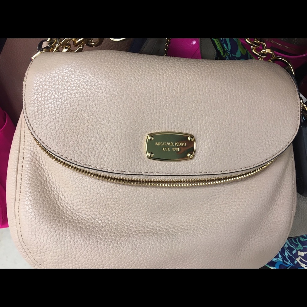BRAND NEW!!