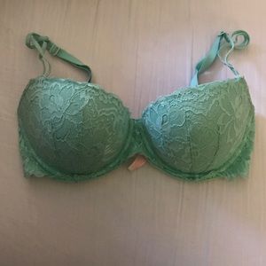 Victoria's Secret PINK date push up bra