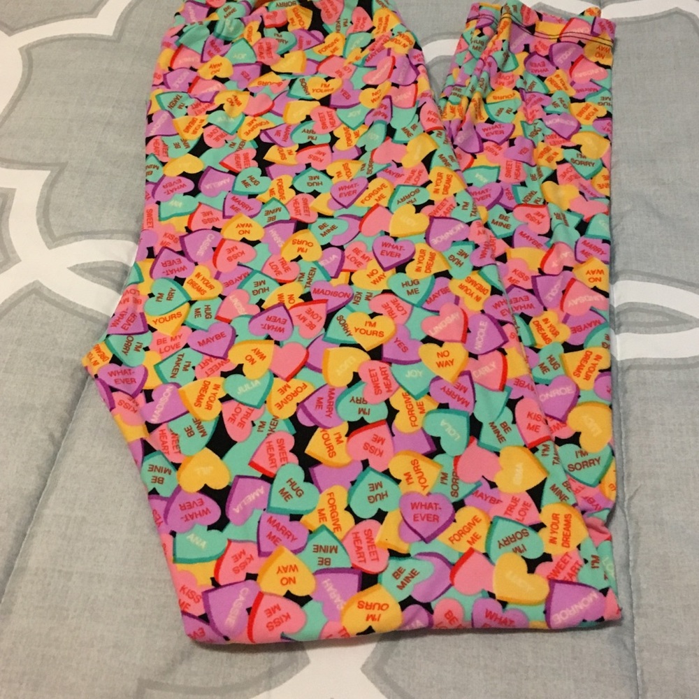 BRAND NEW Valentine's conversation candy hearts