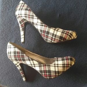 Black and white red Plaid heels pumps pointy shoes