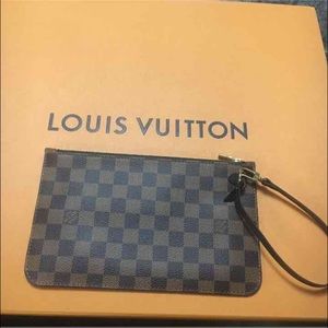 Louis Vuitton DE NF Wrislet Mm