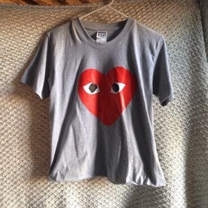 Comme Des Garçons Play Heart Graphic T // Size S