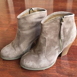 Taupe suede booties