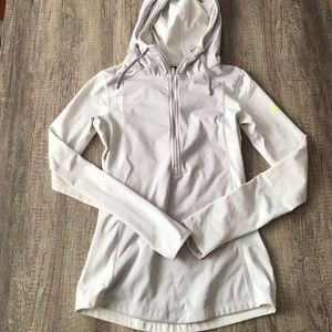 • Nike Pro Hoodie •