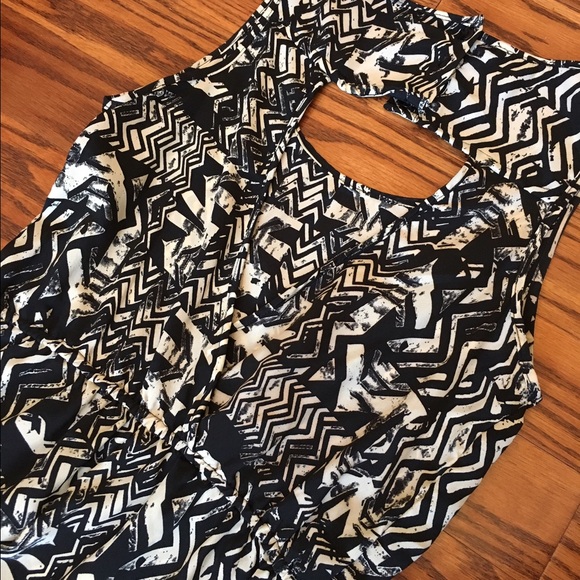 Angie one piece jumpsuit - Picture 4 of 7