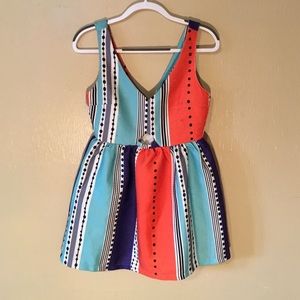 Women's small Romwe triangle cut out dress